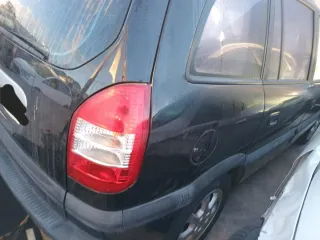 DESPIECE OPEL ZAFIRA A 2004