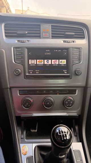 Volkswagen Golf 12 tsi 110cv