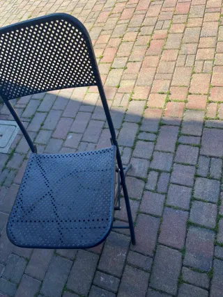 Set tavolo e 4 sedie pieghevoli