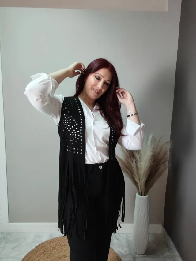 Chaleco antelina con flecos