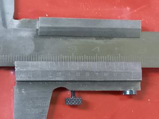 [94] Calibre o Pie de Rey