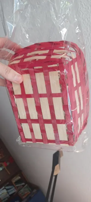 2 Statuette Bambino Gesù in ceste