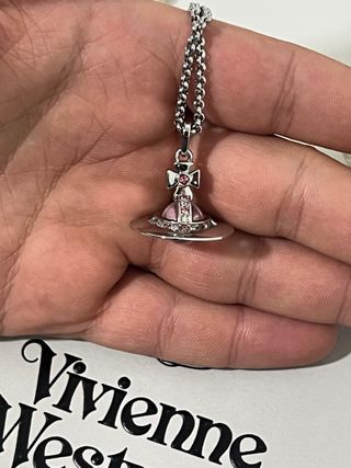 Collar Vivienne Westwood Orb Rosa Plata