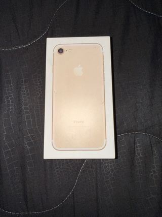 iPhone 7  Apple – 32GB – Gold