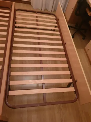 Cama nido de madera color beige/marrón