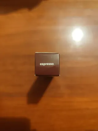 Rhode Peptide Lip Tint Bálsamo Labial Espresso.