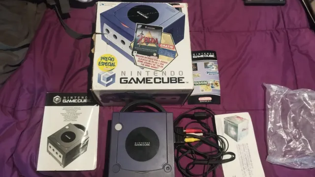 Nintendo GameCube Viola + Scatola e Accessori