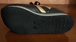 Zapatos Hogan Maxi Negro/Dorado