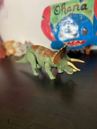 Triceratopo Mattel