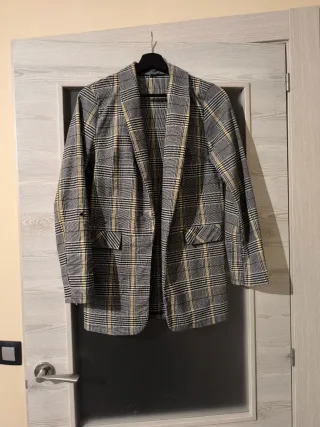 Americana blazer cuadros gris y amarillo