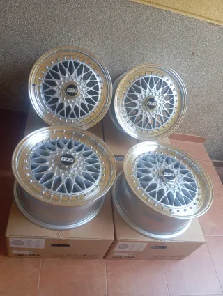 Llantas tipo BBS RS 17X7.5 ET35 5x100/5x114