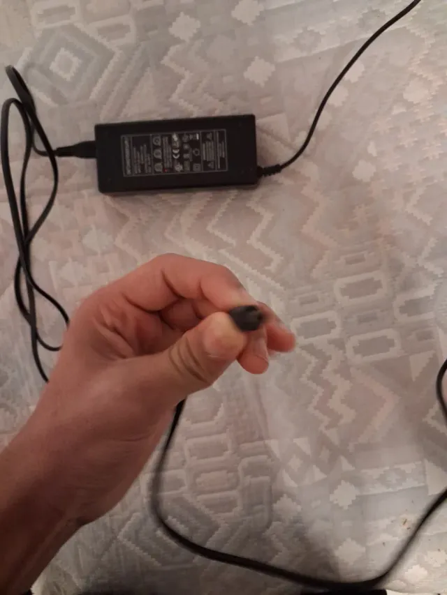 Cargador para patinete eléctrico