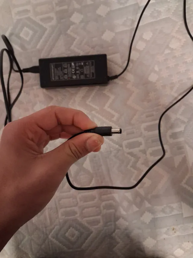 Cargador para patinete eléctrico