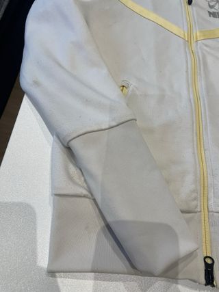 Sudadera Nike Blanca y Amarilla