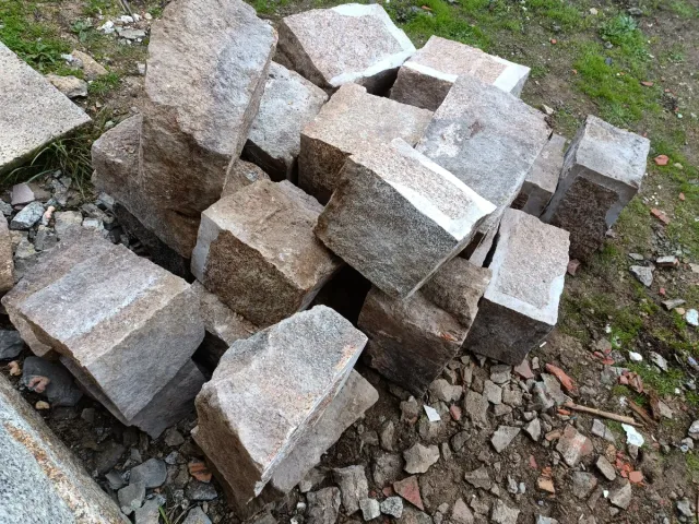 Piedras naturales para construcción