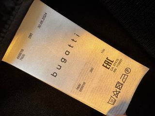 Bugatti Chaqueta Negra