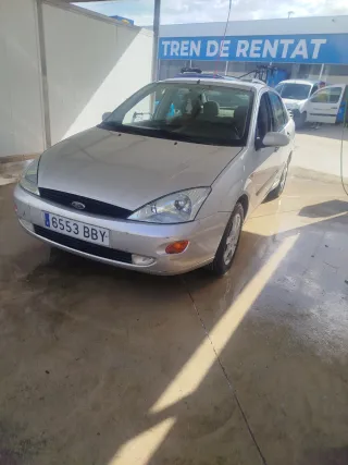 Despiece Ford focus sedan 1.6 gasolina