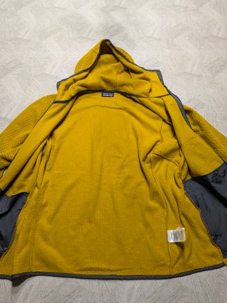 Patagonia lightweight full zip hoodie Yellow M
