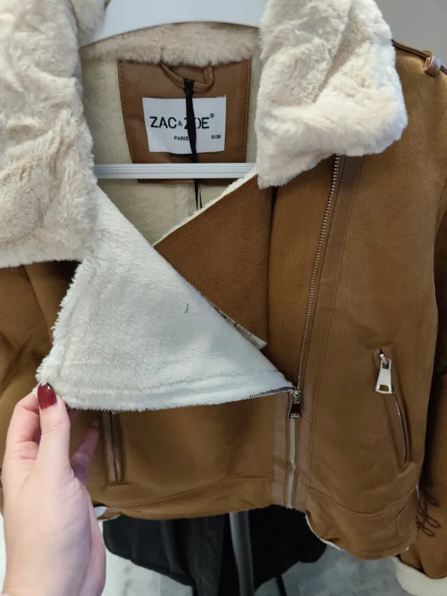 Chaqueta Camel Antelina Borrego Bordada