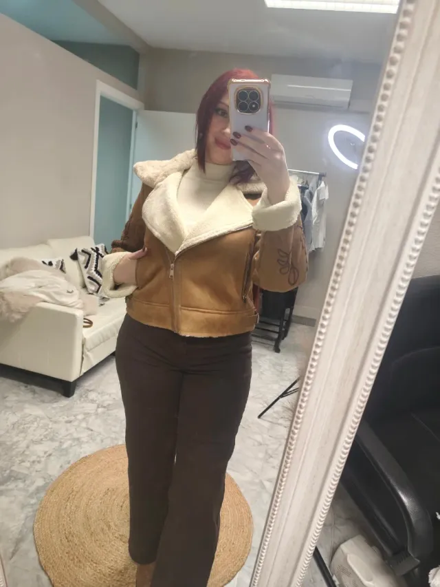 Chaqueta Camel Antelina Borrego Bordada