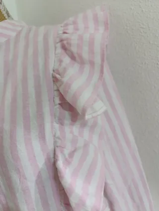 Blusa Rayas Rosas y Blancas Volantes