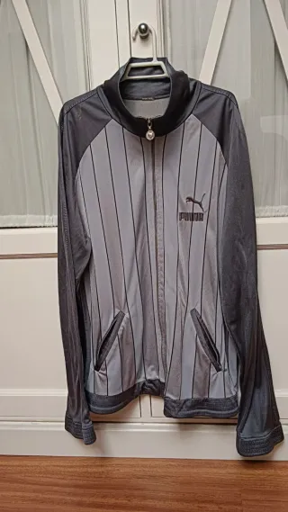 Sudadera Puma rayas grises y negras