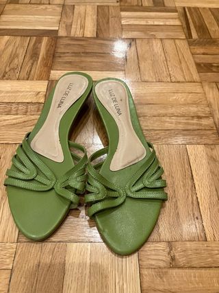 Sandalias verdes Luz de Luna