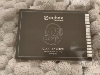 2 sillas de coche Cybex . Grupo 0+ 15 kg+ base gir