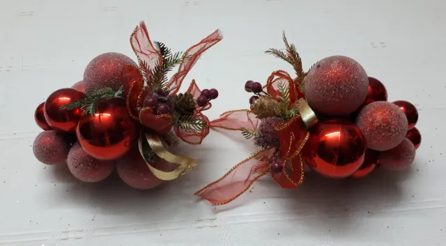 Racimos Navideños Bolas Rojas y otros adornos
