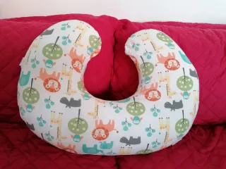 Cuscino allattamento neonato "Chicco - Boppy".