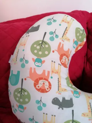Cuscino allattamento neonato "Chicco - Boppy".