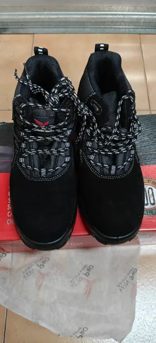 Zapatos de trabajo hombre negros