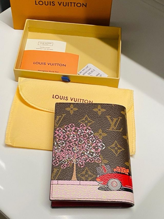Funda Pasaporte Louis Vuitton Monogram