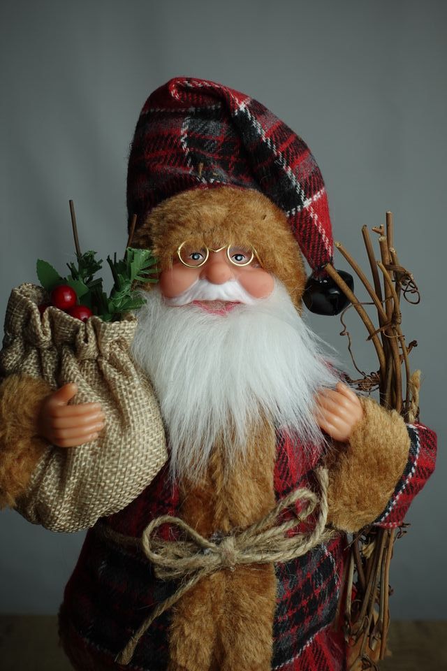 Figura de Papai Noel Rústico com Saco de Natal