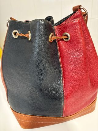 Bolso Saco Piel Rojo y Negro