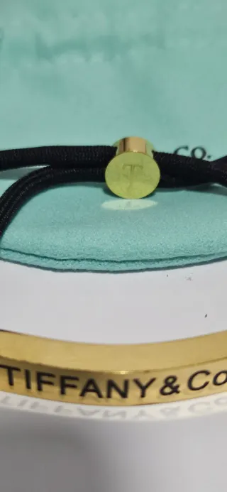 Pulsera Tiffany & Co. Cordón Negro y acero inoxida