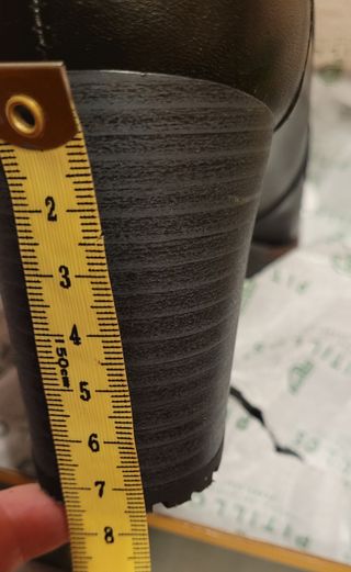 Zapatos de piel Pitillos