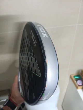 Pala de padel Nox AT10 Attack