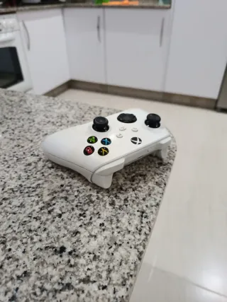 Mando Xbox Series X Blanco