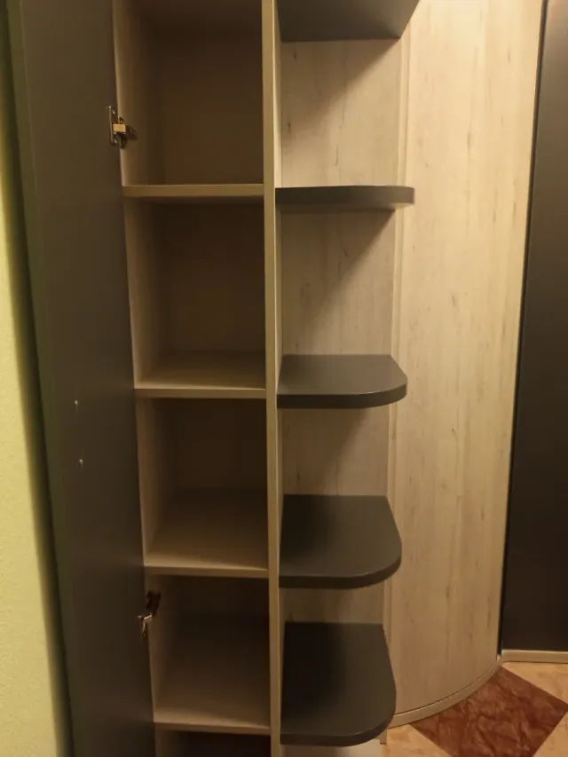 Armario modular beige y gris