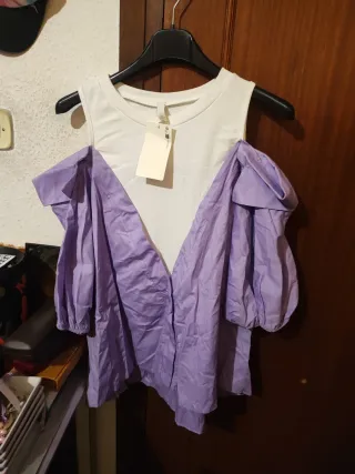 Blusa blanca y morada talla única