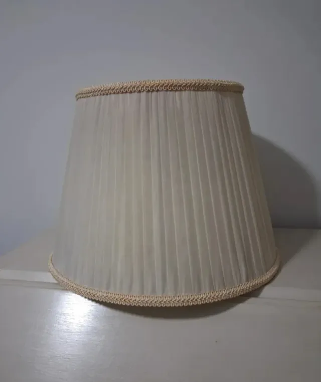 Pantalla lámpara vintage plisada beige
