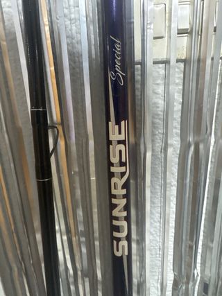 Cañas de pesca Sunrise  están nuevas casi