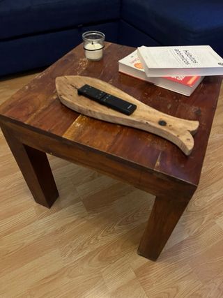 Tavolino in legno massello