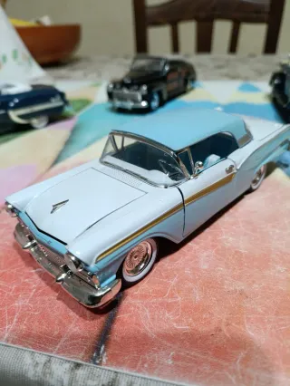 Lotto 5 modellini auto scala 1:32