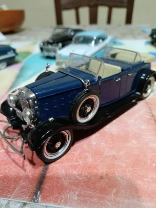 Lotto 5 modellini auto scala 1:32