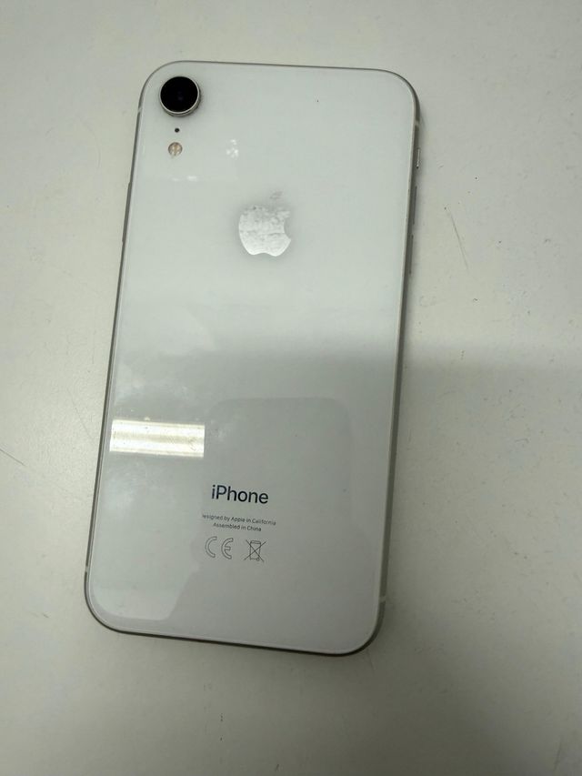 iPhone XR