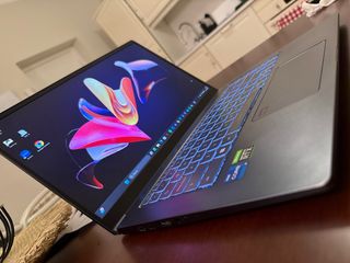 Portátil Gaming MSI Prestige 15 A11UC