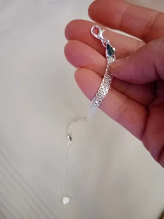 Preciosa Pulsera de plata.