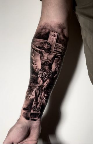 Tatuajes black and gray y realismo .